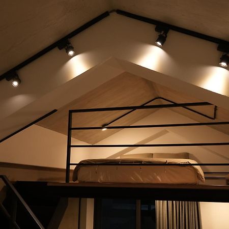 Pathway Inn Манонг Екстериор снимка