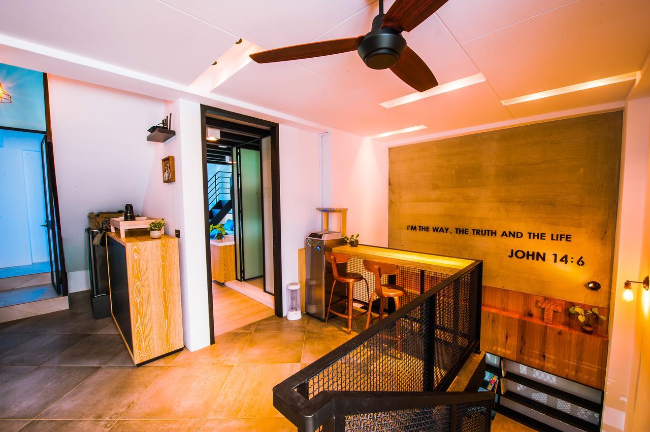 Pathway Inn Манонг Екстериор снимка