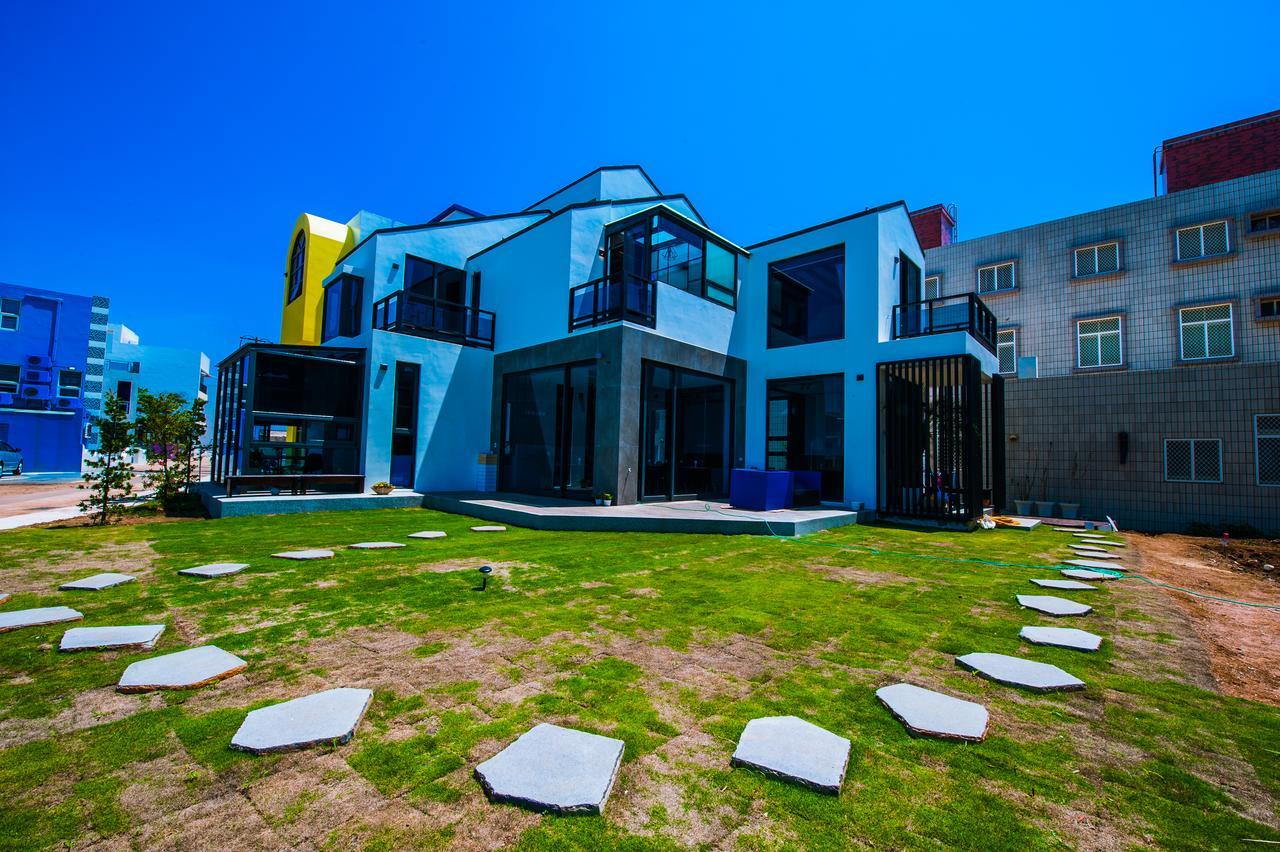 Pathway Inn Манонг Екстериор снимка